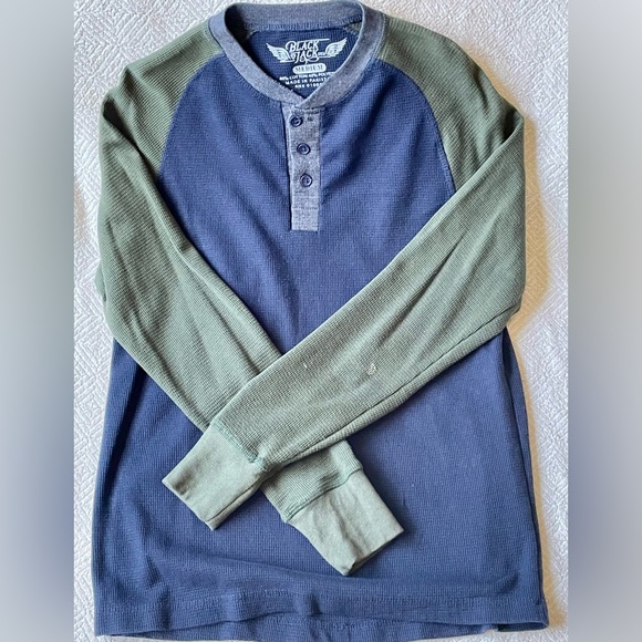 🎉Buy 1 Get 1 FREE!!🎉 BlackJack DMD Sweaters - Picture 5 of 7